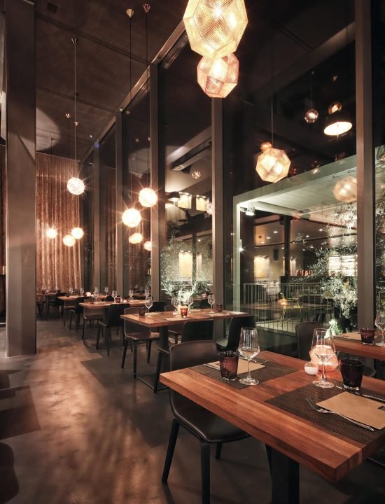 Arper_AAVA_BluRestaurant_2017_10020